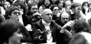La Guerre dans sa dimension militaire et sociétale : Le projet inachevé de Michel Foucault