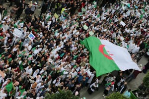 Pour une renaissance politique et éducative en Algérie : Leçons d’histoire