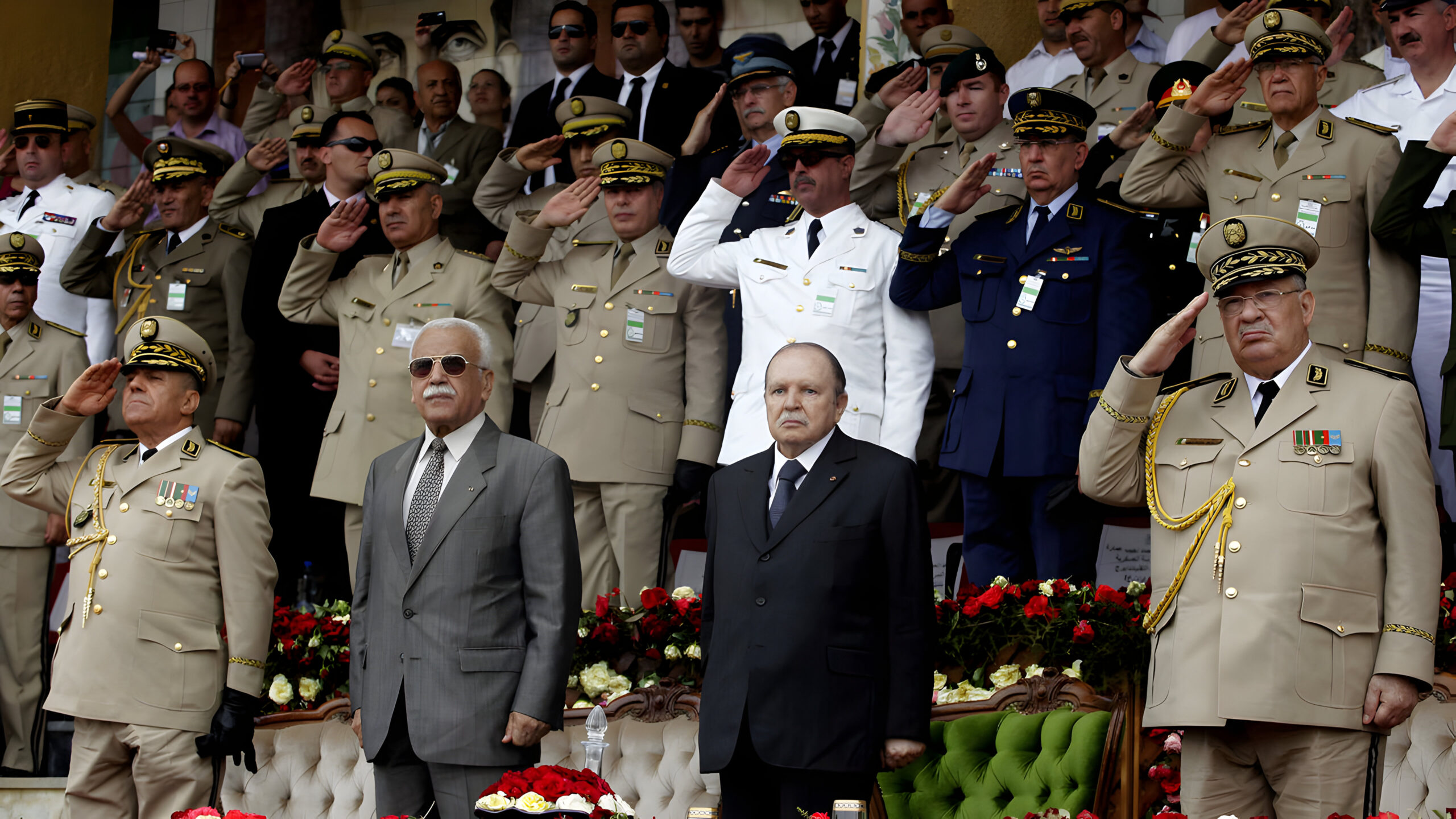 Algérie : Le défi de la réconciliation entre le politique et le militaire