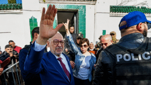 Tunisie-Algérie : deux révolutions confisquées, une même contre-révolution des castes